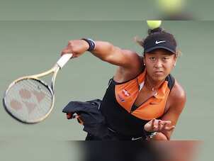 Osaka rallies to reach third round of 'Cincy in New York'