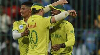 South Africa restrict India to 134-9 in third T20