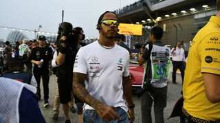 Lewis Hamilton blames Mercedes strategy for Singapore result