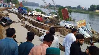 Shallow tremor rocks quake-hit area in Pakistan days after 38 killed