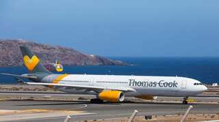 UK to repatriate 16,000 people on fourth day of Thomas Cook collapse