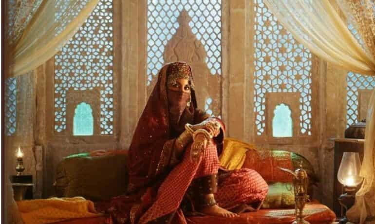 Sonakshi Sinha's veiled first look from 'Laal Kaptaan' is intriguing