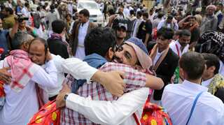 Yemen Houthi rebels free 290 prisoners: ICRC