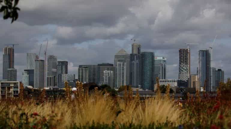 London retains global finance throne amid Brexit chaos