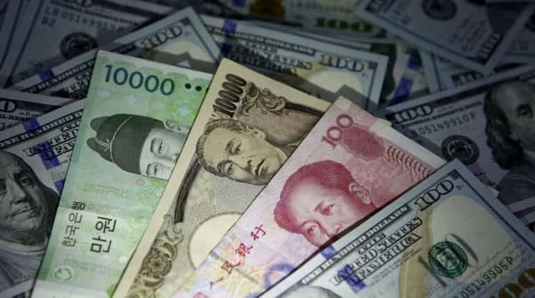 Safe-haven yen lifted, US dollar hits in Grim data after Qassem Soleimani strike