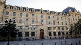 Hunt for motive of staffer who killed four at Paris police Headquarters