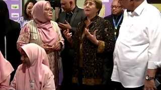 U.N. Human Rights Commissioner meets Rohingya refugees in Malaysia