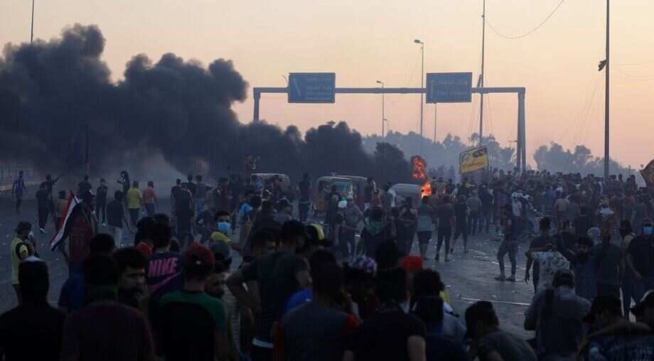 At least 18 killed in Iraq protests overnight, government issues new promises At least 18 killed in Iraq protests overnight, government issues new promises