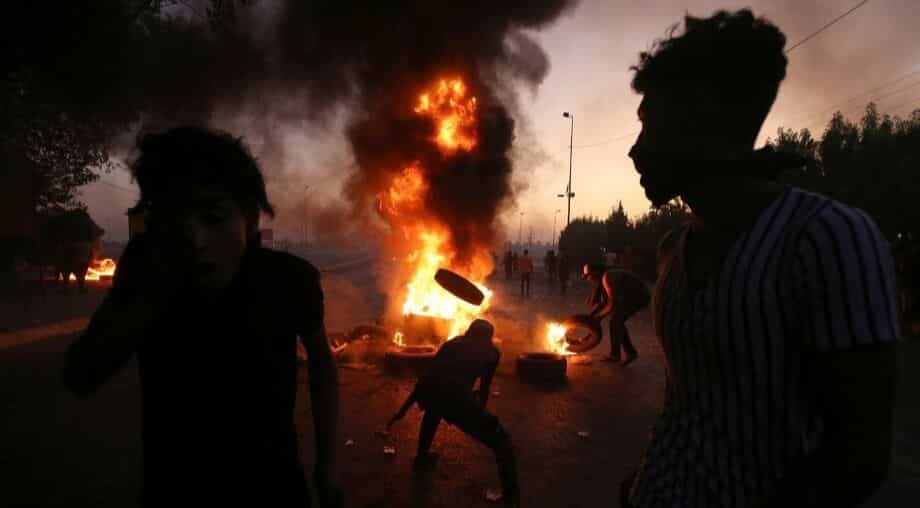 Top Iraq cleric says government responsible for protest deaths