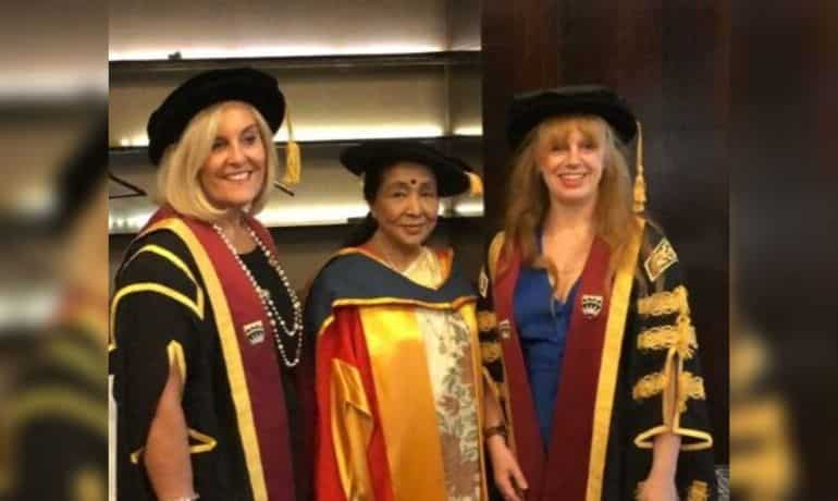 Asha Bhosle gets honoured with doctorate degree by Salford University Asha Bhosle gets honoured with doctorate degree by Salford University