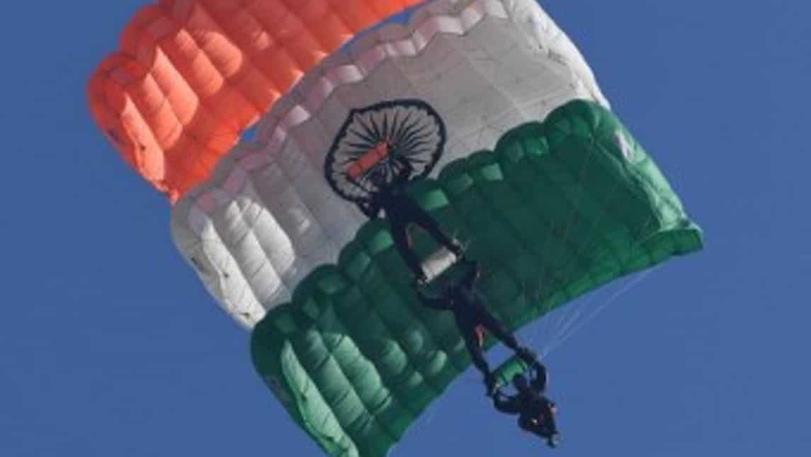 IAF Paratroopers showcase their skills