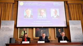 US-UK-Japan trio win chemistry Nobel for lithium-ion battery