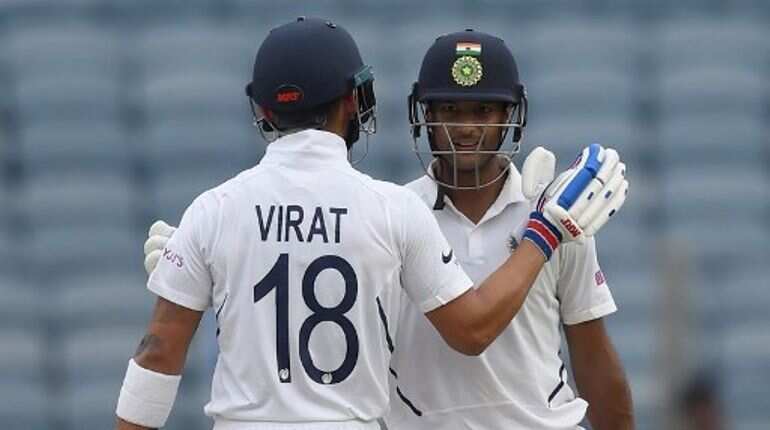 ICC Test rankings: Virat Kohli closes in as Steve Smith maintains top spot, Mayank Agarwal enters top 10 ICC Test rankings: Virat Kohli closes in as Steve Smith maintains top spot, Mayank Agarwal enters top 10