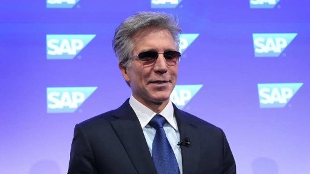 Chief executive of German business software group SAP steps down