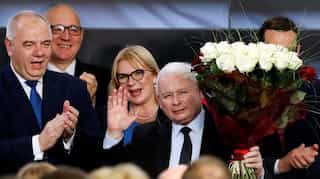Poland's ruling nationalists win majority in parliament
