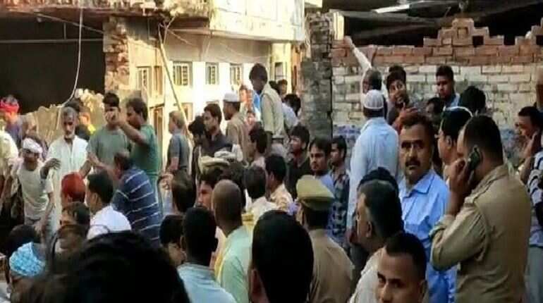 Uttar Pradesh cylinder blast and building collapse kills 13 Uttar Pradesh cylinder blast and building collapse kills 13