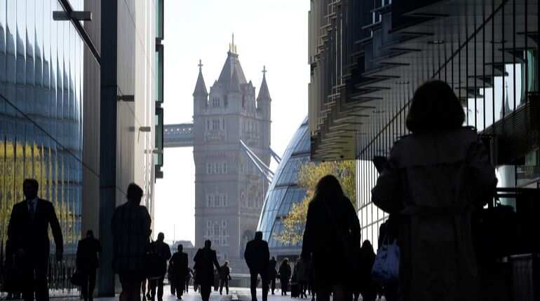 United Kingdom hiring falls by most in over four years as Brexit nears