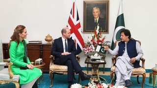 Prince William and Kate Middleton meet Pakistan's Prime Minister Imran Khan