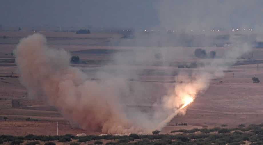 Gunfire, airstrikes as Turkey gains ground in key Syrian border town Gunfire, airstrikes as Turkey gains ground in key Syrian border town