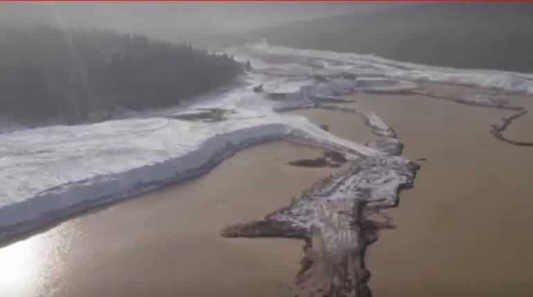 Three arrested after dam mishap in Siberia