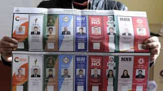 Morales leads Bolivia election but faces run-off