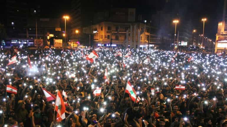 Major roads reopen in Lebanon after prime minister resigns