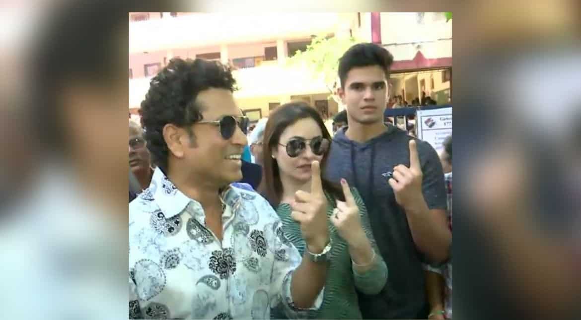 Sachin Tendulkar with wife Anjali and son Arjun