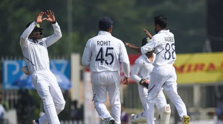 India vs South Africa, 3rd Test, Day 4: India win Ranchi Test by an innings and 202 runs, clinch series 3-0 over South Africa India vs South Africa, 3rd Test, Day 4: India win Ranchi Test by an innings and 202 runs, clinch series 3-0 over South Africa