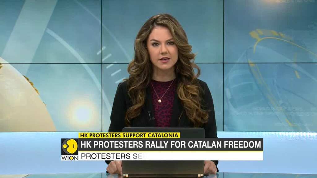 Hong Kong Protesters rally for Catalan Freedom