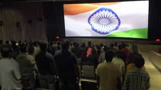 Kannada actors Arun Gowda and BV Aishwarya heckle family at a movie theatre for sitting during national anthem