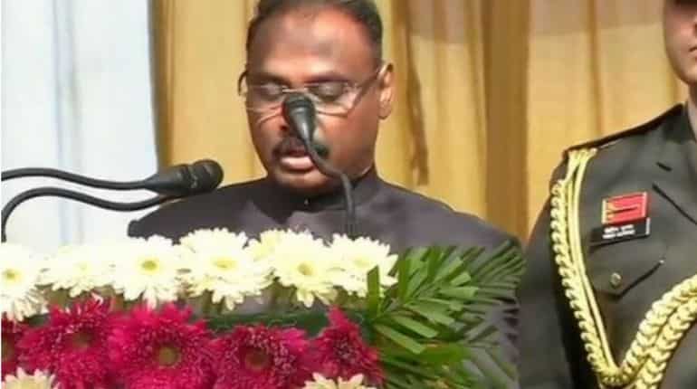 Srinagar: Girish Chandra Murmu takes oath as first Lt Governor of Union Territory of Jammu and Kashmir Srinagar: Girish Chandra Murmu takes oath as first Lt Governor of Union Territory of Jammu and Kashmir