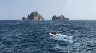 Seven South Koreans missing after helicopter crash near disputed islets