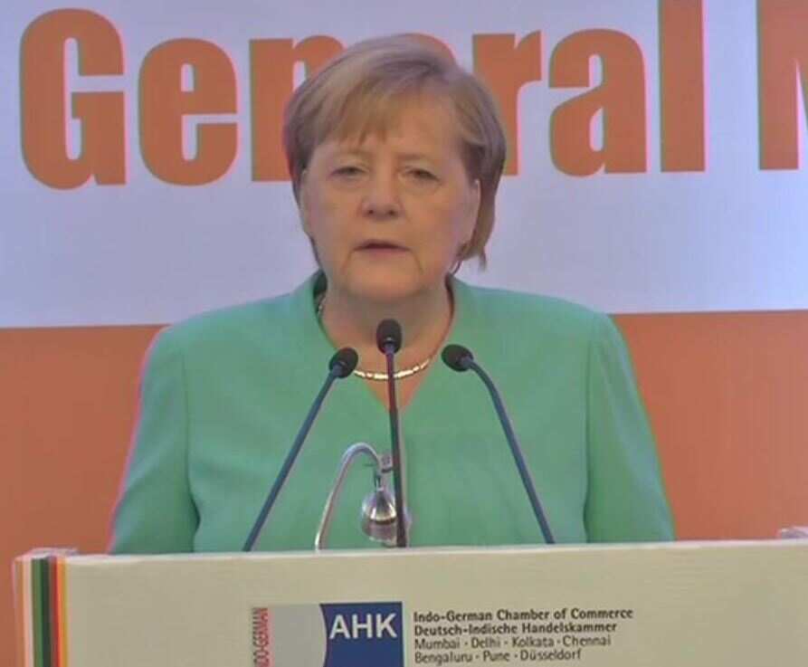 Merkel's conservatives gather for stormy congress