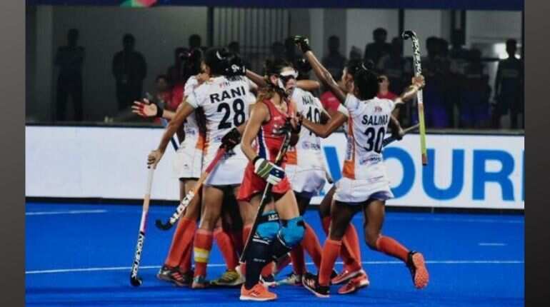 MP government awards 3.1 million rupees each to Indian women's hockey team players