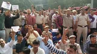 Delhi police vs Lawyers: Hundreds of cops protest in national capital over violent clashes