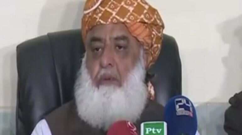 Pakistan government 'ship is about to sink': Fazal-ur-Rehman