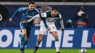 Champions League: Costa's stoppage-time gem sends Juventus into last 16