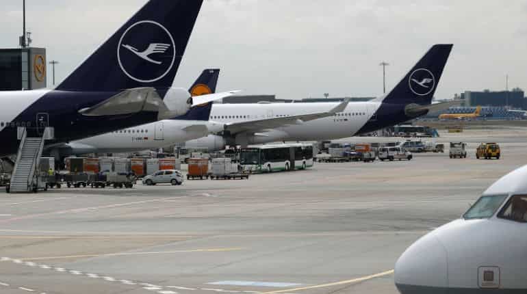 Lufthansa urges swift resolution in wage negotiations amid union demands