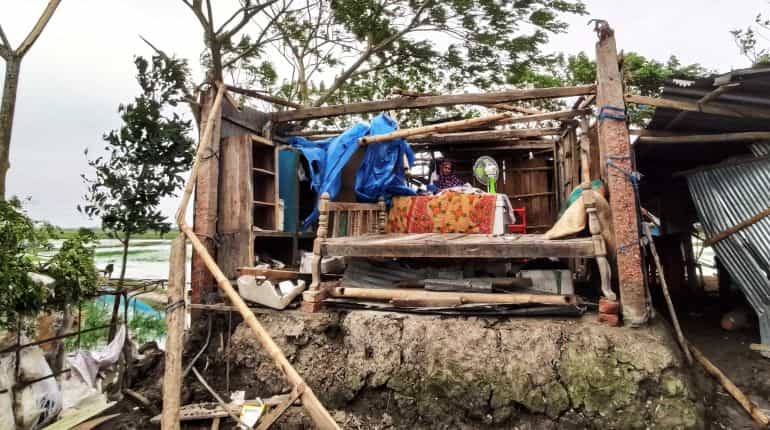 13 dead, fishermen missing after cyclone Bulbul lashes Bangladesh, India