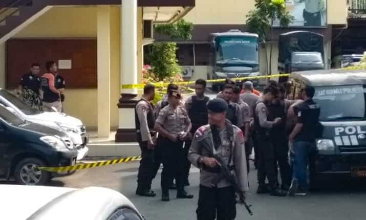 Suspected suicide attack in Indonesia; 1 dead Suspected suicide attack in Indonesia; 1 dead