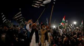 'Plan B': Pakistan anti-government protesters leave capital to block roads countrywide