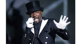 Black Eyed Peas frontman will.i.am accuses flight attendant of racism