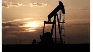 Oil falls 1% as demand fears outweigh hopes for bigger OPEC+ cuts