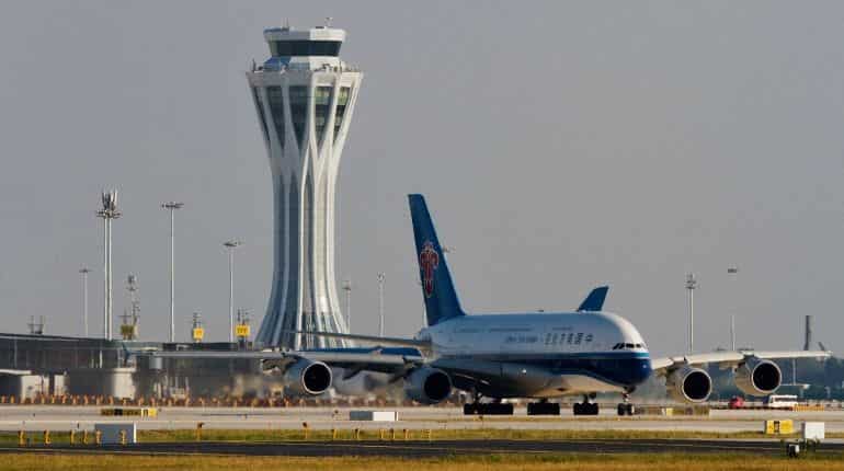 Chinese airlines turn to Asia as long-haul losses pile up