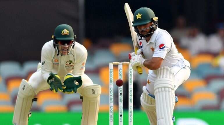 Australia beat Pakistan by an innings and 5 runs in first Test