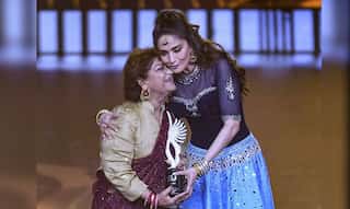 Madhuri Dixit posts a heartfelt birthday post for her guru Saroj Khan