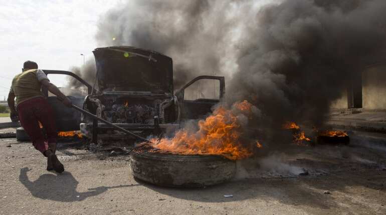 Six protesters killed in south Iraq as unrest intensifies Six protesters killed in south Iraq as unrest intensifies