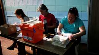 Uruguay conservative opposition leads in close presidential vote