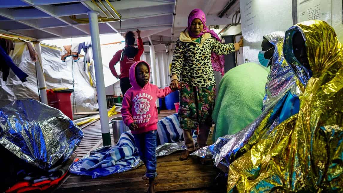 Nearly 1,000 confirmed deaths on three migration routes