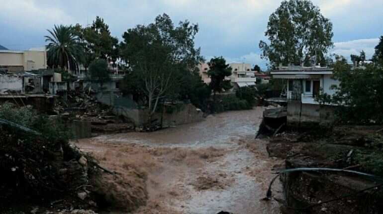 Three die as storm front batters Greece